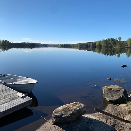 Cozy Cottage By The Lake, Charlottenberg Åmotfors Exterior foto